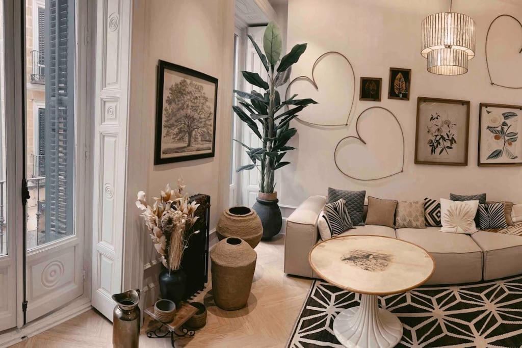 El Botones - Nuevo Apartamento De Diseno Barco Madrid Luaran gambar